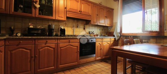 4 bedrooms House in Cadelbosco di Sopra, Italy No. 333256 8