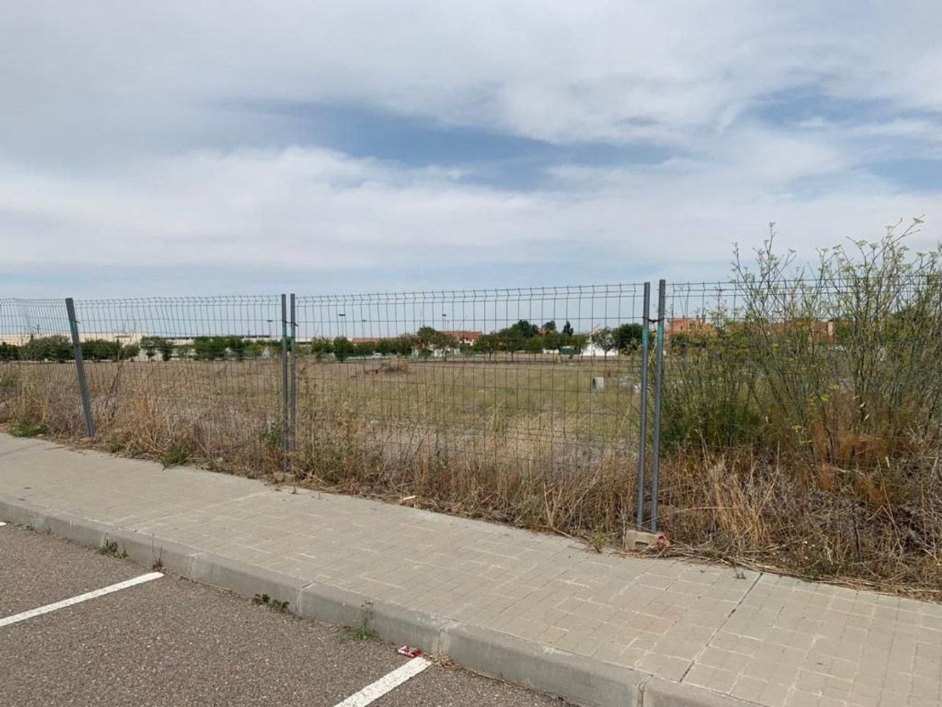  Land in Mojados, Spain No. 58511