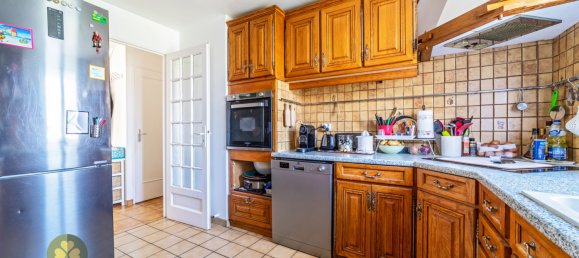 Дом с 4 спальнями в Ла-Ке-лез-Ивелин, Франция № 117264 8