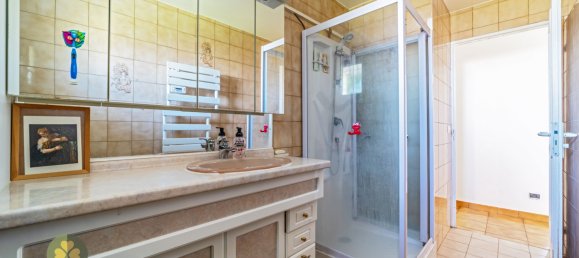 Дом с 4 спальнями в Ла-Ке-лез-Ивелин, Франция № 117264 10