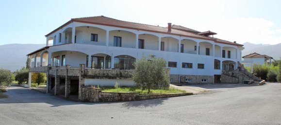 2700m² Townhouse in Pieria, Greece No. 2739 3