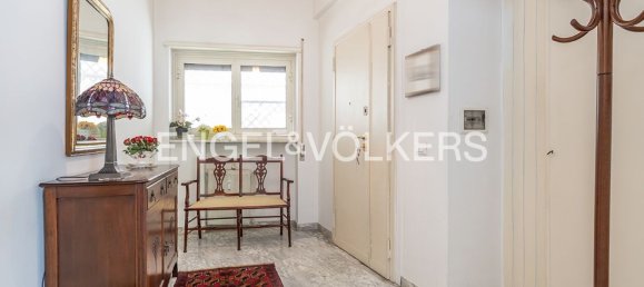 4 rooms Apartment in Rome, Italy No. 131277 7