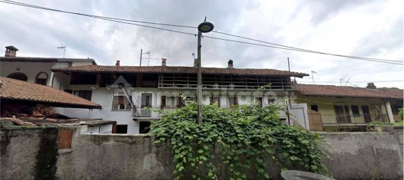 Квартира с 4 спальнями в Адзельо, Италия № 10105 3