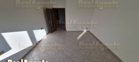 2 bedrooms Apartment in Solaro, Italy No. 189896 11