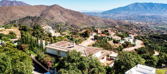 Вилла с 5 спальнями в Марбелья, Испания № 36997 2