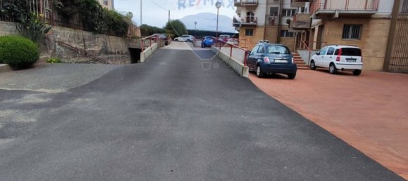 Квартира с 5 комнатами в Кальтаджироне, Италия № 106088 39