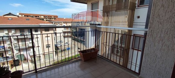 Квартира с 5 комнатами в Кальтаджироне, Италия № 106088 27