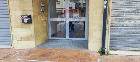 Квартира с 5 комнатами в Кальтаджироне, Италия № 106088 33