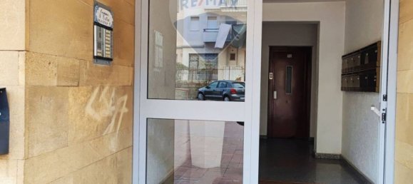 Квартира с 5 комнатами в Кальтаджироне, Италия № 106088 2