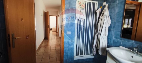 Квартира с 5 комнатами в Кальтаджироне, Италия № 106088 20