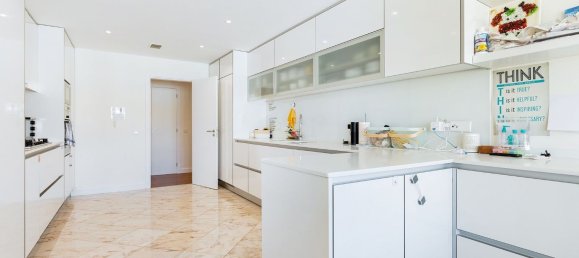 Квартира с 4 спальнями в Кашкайш, Португалия № 127293 10