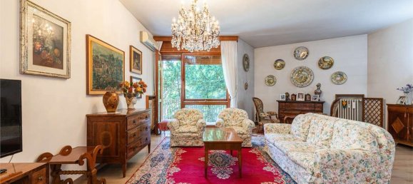 6 Schlafzimmer Wohnung in Modena, Italy, Nr. 381664 8