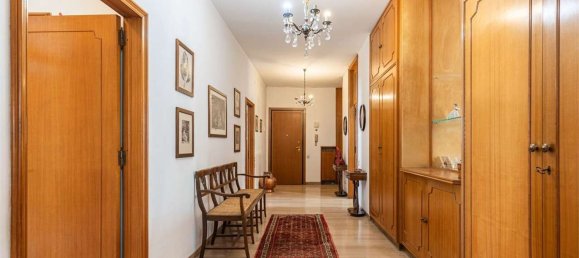 6 Schlafzimmer Wohnung in Modena, Italy, Nr. 381664 6
