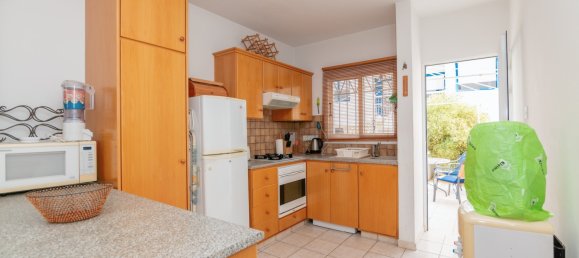 2 bedrooms Villa in Paralimni, Cyprus No. 21850 9