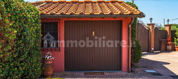 3 bedrooms Villa in Montecarlo, Italy No. 325620 7