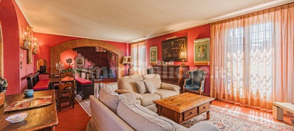 3 bedrooms Villa in Montecarlo, Italy No. 325620 12