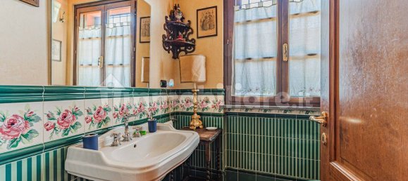 3 bedrooms Villa in Montecarlo, Italy No. 325620 35