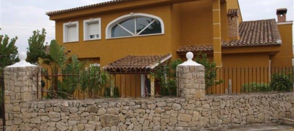 6 bedrooms Villa in Calpe, Spain No. 787 2