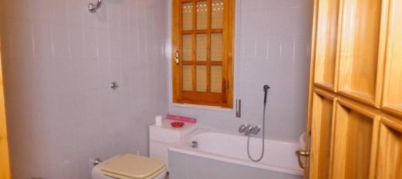 4-Zimmer Wohnung in Cagliari, Italy, Nr. 34192 30