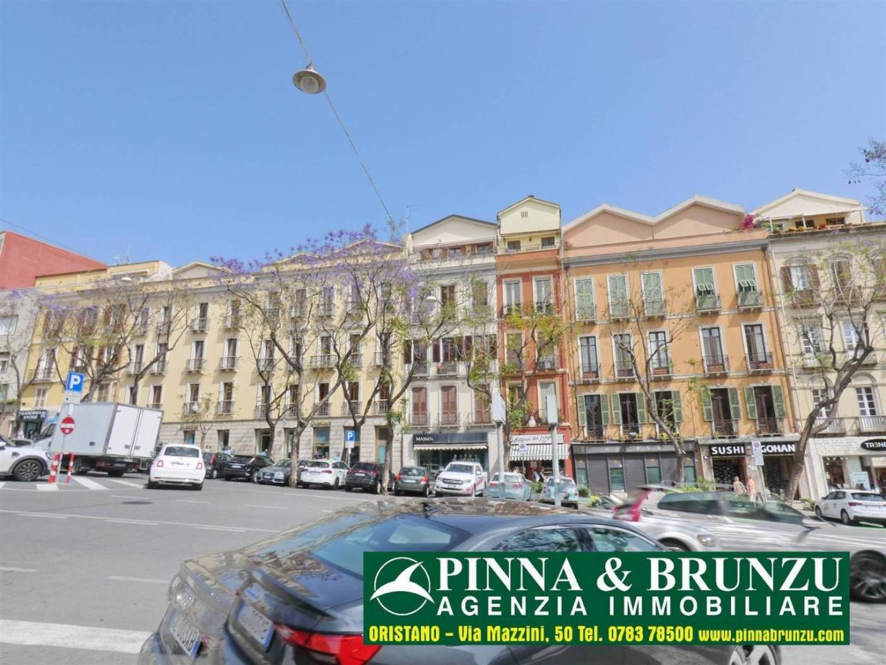 Apartamento de 4 habitaciónes en Cagliari, Italy No. 34192