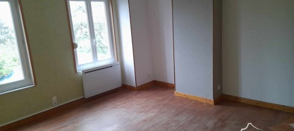 2 bedrooms House in Plomion, France No. 211047 6