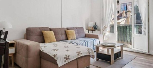 Studio in Marseille, France No. 331237 8