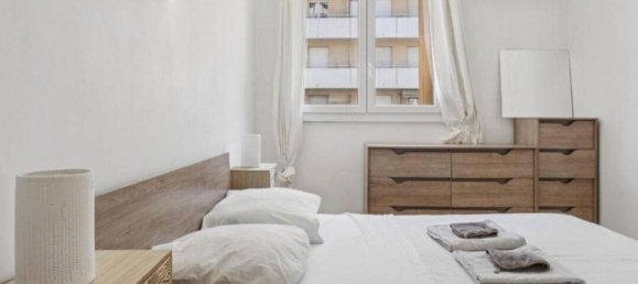 Studio in Marseille, France No. 331237 4