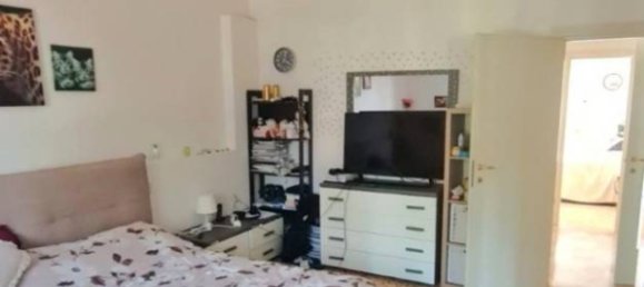 2 bedrooms Apartment in Castelfranco Piandiscò, Italy No. 294762 6