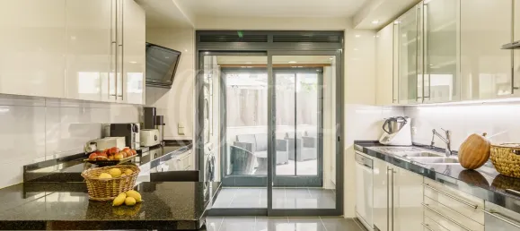 5 chambres Duplex à Lisbon, Portugal No. 104118 19