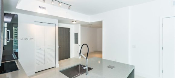 1 Schlafzimmer Gewerbliche Immobilien in Miami, USA, Nr. 615784 23