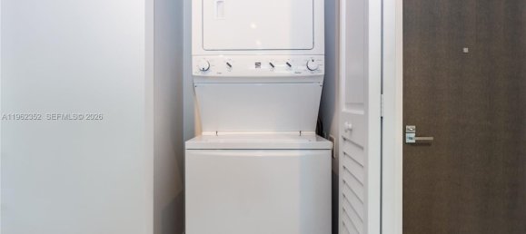 1 Schlafzimmer Gewerbliche Immobilien in Miami, USA, Nr. 615784 16
