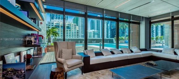 1 Schlafzimmer Gewerbliche Immobilien in Miami, USA, Nr. 615784 15