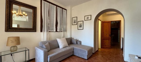 5 rooms Apartment in Forte dei Marmi, Italy No. 159486 2