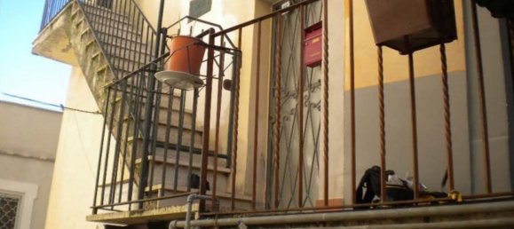 Studio in Rocca di Papa, Italy No. 100072 6