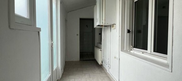 2 غرف نوم منزل في La Courneuve, France رقم 188313 5