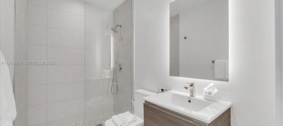 1 dormitorio propiedad comercial en venta en Miami, Miami-Dade, Florida, USA № 614601 14