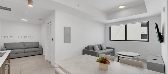 1 dormitorio propiedad comercial en venta en Miami, Miami-Dade, Florida, USA № 614601 8