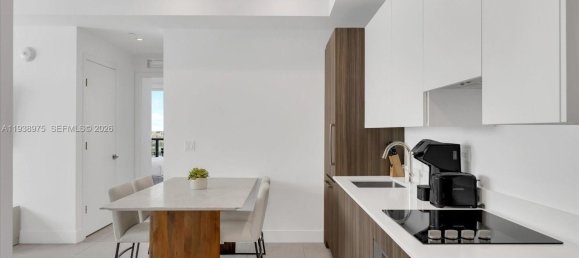 1 dormitorio propiedad comercial en venta en Miami, Miami-Dade, Florida, USA № 614601 7