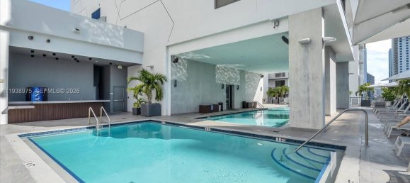 1 dormitorio propiedad comercial en venta en Miami, Miami-Dade, Florida, USA № 614601 18