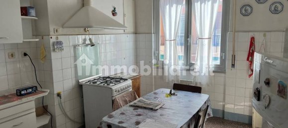 2 Schlafzimmer Wohnung in Genoa, Italy, Nr. 349991 19