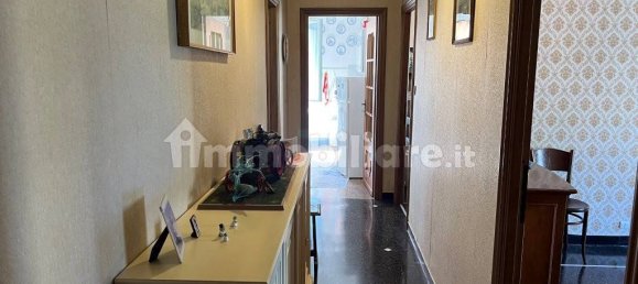 2 Schlafzimmer Wohnung in Genoa, Italy, Nr. 349991 4