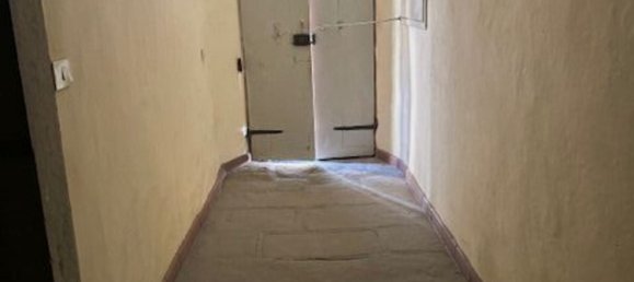 3-Zimmer Wohnung in Arezzo, Italy, Nr. 301778 2