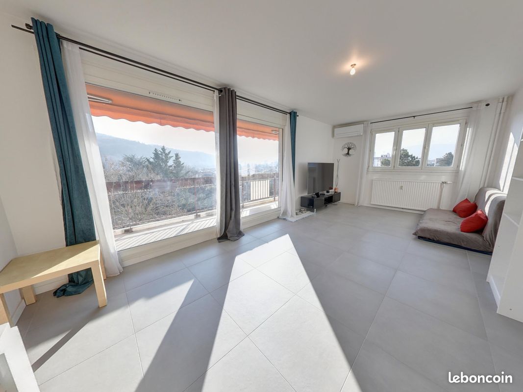 Квартира с 4 спальнями в Эшироль, Франция № 208318