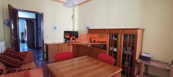 2 Schlafzimmer Wohnung in Turin, Italy, Nr. 272819 22