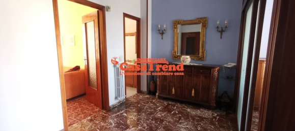 2 Schlafzimmer Wohnung in Turin, Italy, Nr. 272819 28