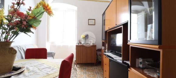 3 rooms Apartment in Città Sant'Angelo, Italy No. 137021 3