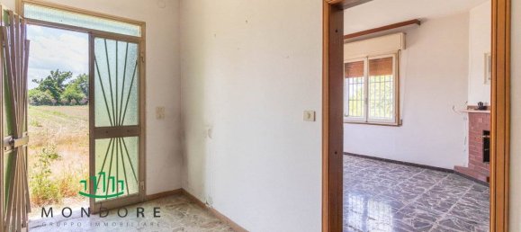 Villa de 6 dormitorios en Calderara di Reno, Italy No. 355849 22