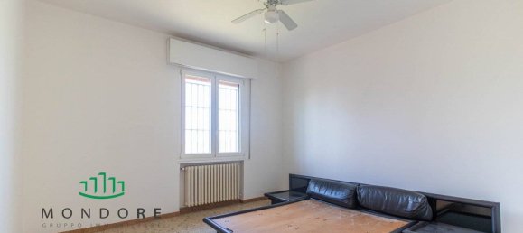 Villa de 6 dormitorios en Calderara di Reno, Italy No. 355849 9