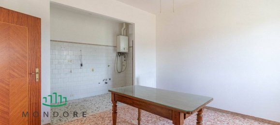 Villa de 6 dormitorios en Calderara di Reno, Italy No. 355849 6