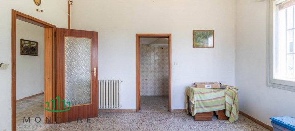 Villa de 6 dormitorios en Calderara di Reno, Italy No. 355849 27